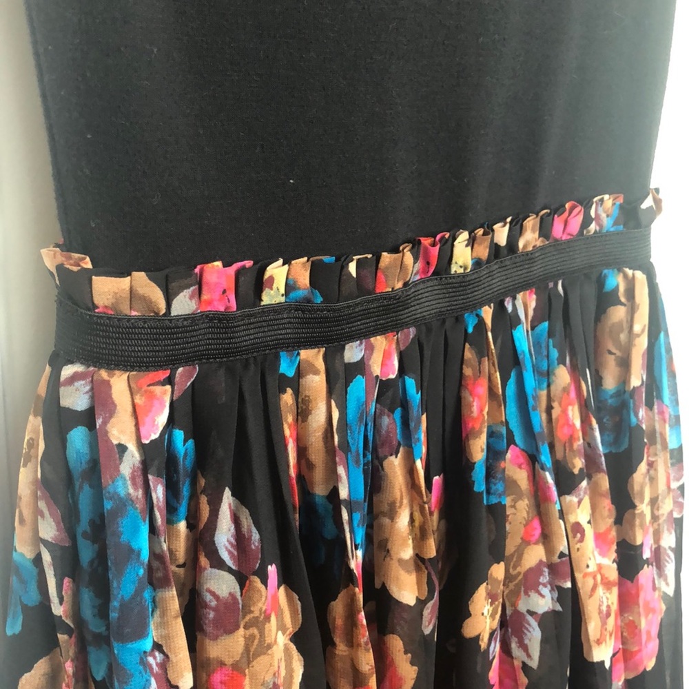 Summer Dress - Picture 2 of 3